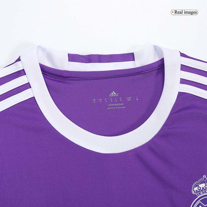 Tricouri Fotbal Vintage Real Madrid RONALDO #7 Deplasare 2016/17 Mânecă Lungă