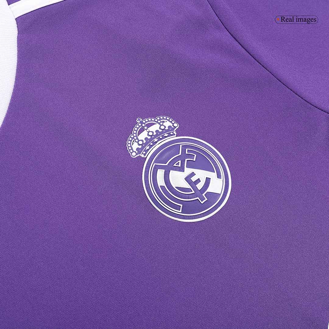 Tricouri Fotbal Vintage Real Madrid RONALDO #7 Deplasare 2016/17