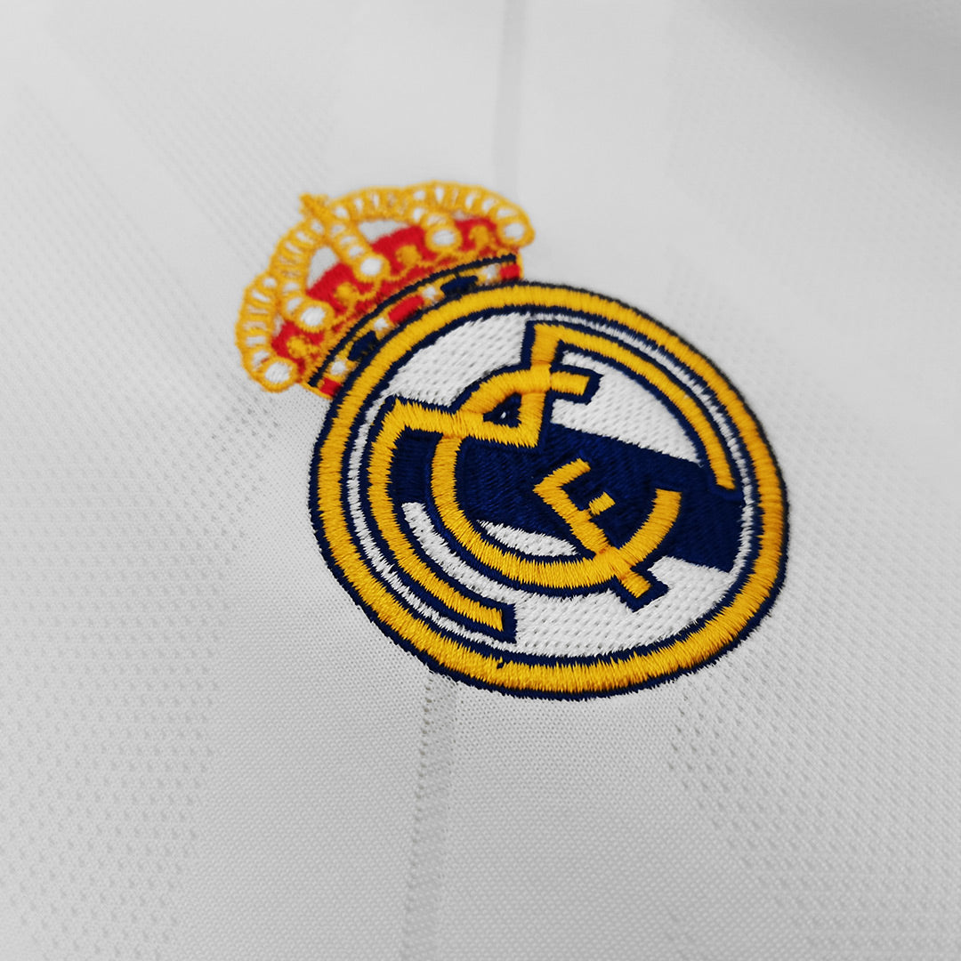 Tricouri Fotbal Vintage Real Madrid KROOS #8 Acasă 2017/18 Mânecă Lungă